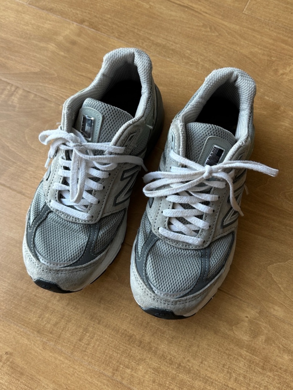 New Balance Women’s 990 v5 Sneakers, Grey, Size 7